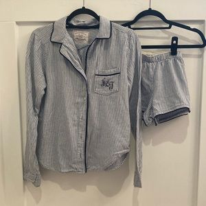 Abercrombie Matching Sleep Set (top & bottoms)